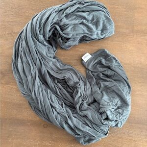 Solly Baby Gray Textured Wrap